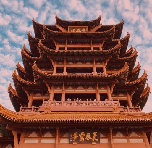 湖北旅游必去十大景点，武当山黄鹤楼等美景等你来赏