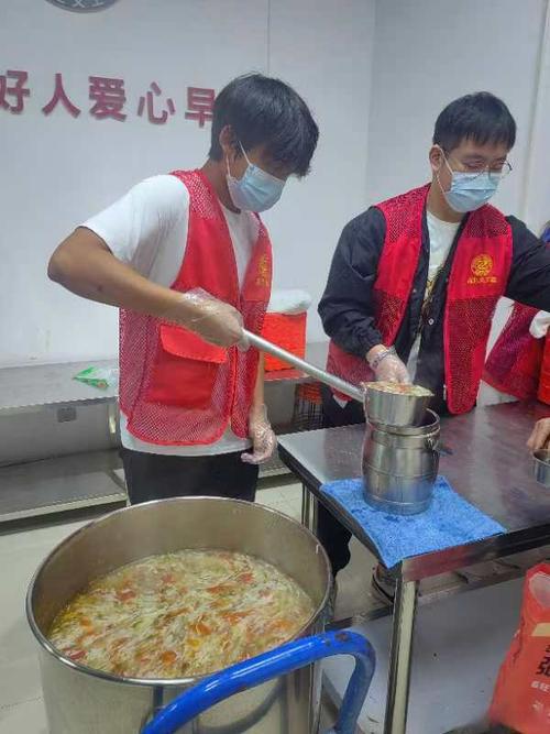 2022年志愿者疫情防控实践心得：执勤、分餐、高速路口登记