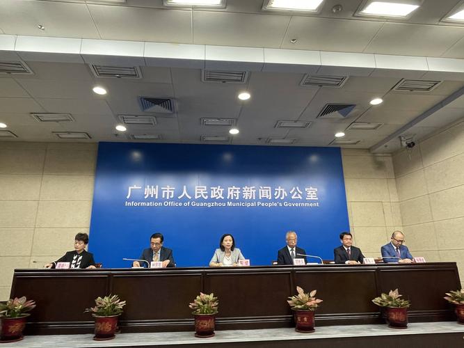 广州本轮疫情源头未明，或与境外输入有关，多因素致爆发